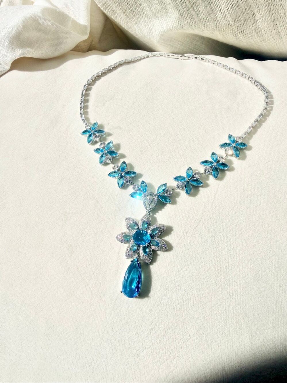 Blue Crystal Floral Statement Necklace Silver Tone Teardrop Pendant